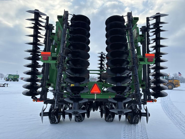 2008-john-deere-637-image-7