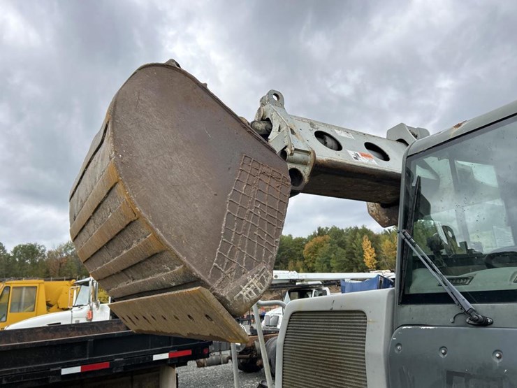 2005-gradall-xl4100-ii-image-10