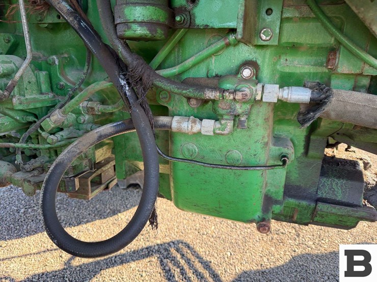 1992-john-deere-4760-image-57