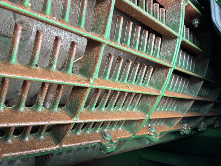 2009-john-deere-9570-sts-image-80