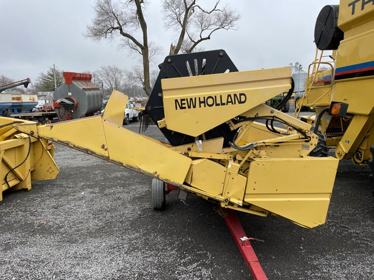 new-holland-25-image-3