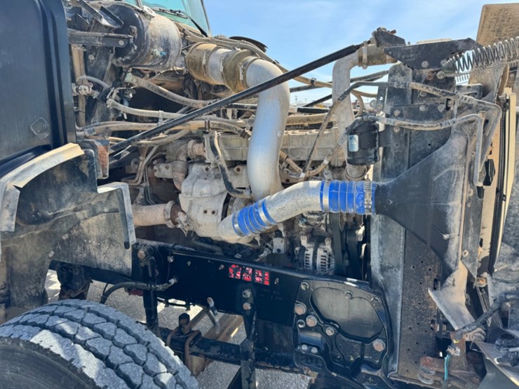 2011-western-star-4900sa-image-10