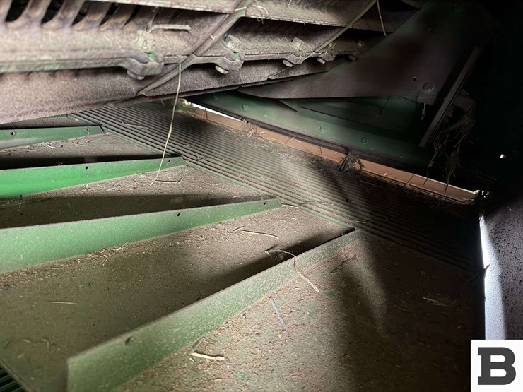 2004-john-deere-9660-sts-image-50