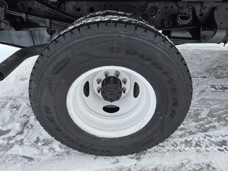 2001-ford-f350-image-62