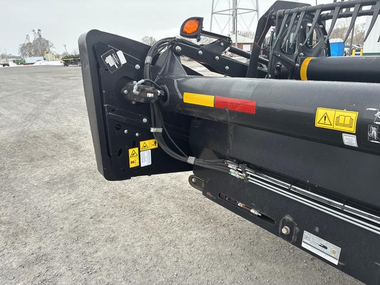 2020-mac-don-fd140-image-10