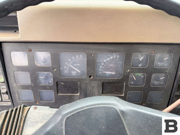 1991-international-2574-image-64