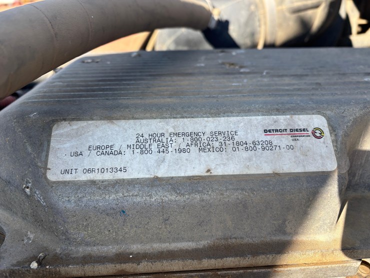 2009-freightliner-columbia-120-image-14