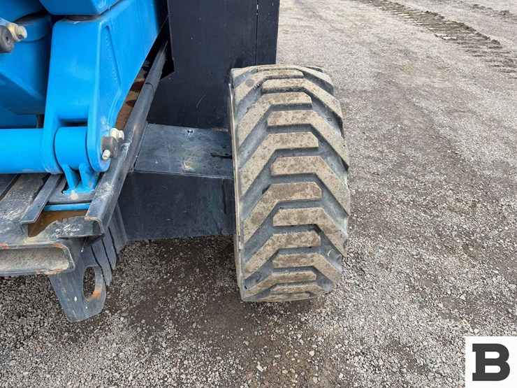 genie-gs-4390-scissor-lift-image-26