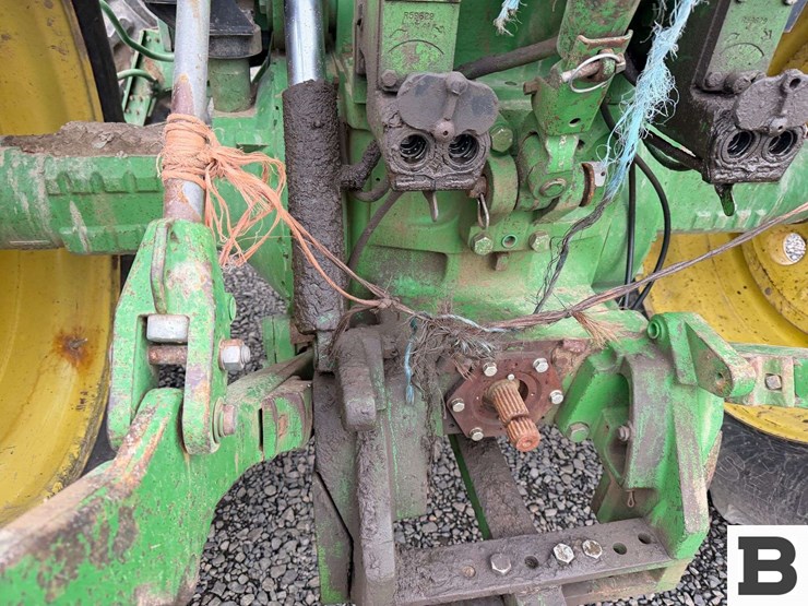 1992-john-deere-4960-image-30