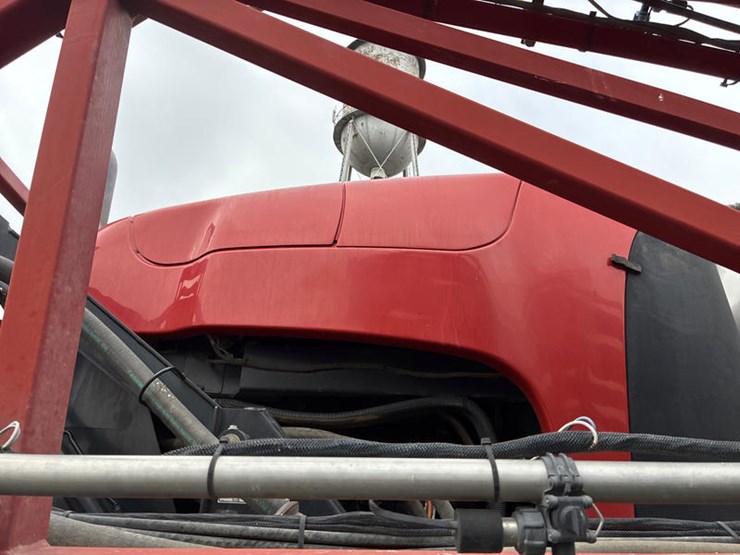 2015-case-ih-patriot-3340-image-16