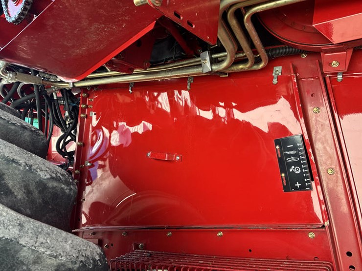 2008-case-ih-2588-image-57