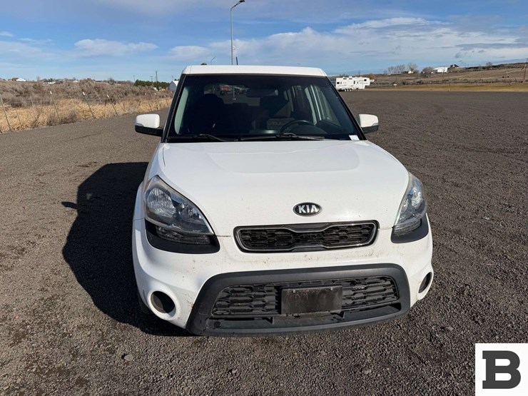 2013-kia-soul-mpv-image-9