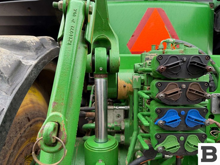 2014-john-deere-8310rt-image-36