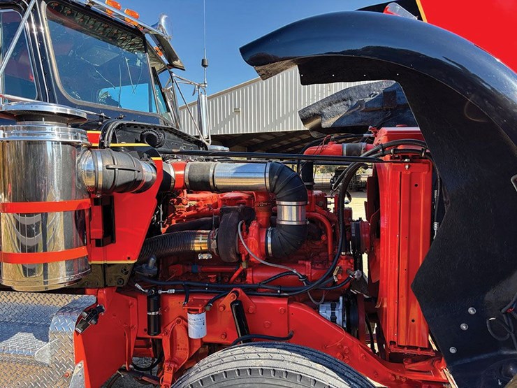 1981-kenworth-w900-image-5