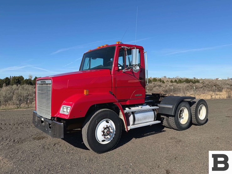 1986-freightliner-flc112-image-1