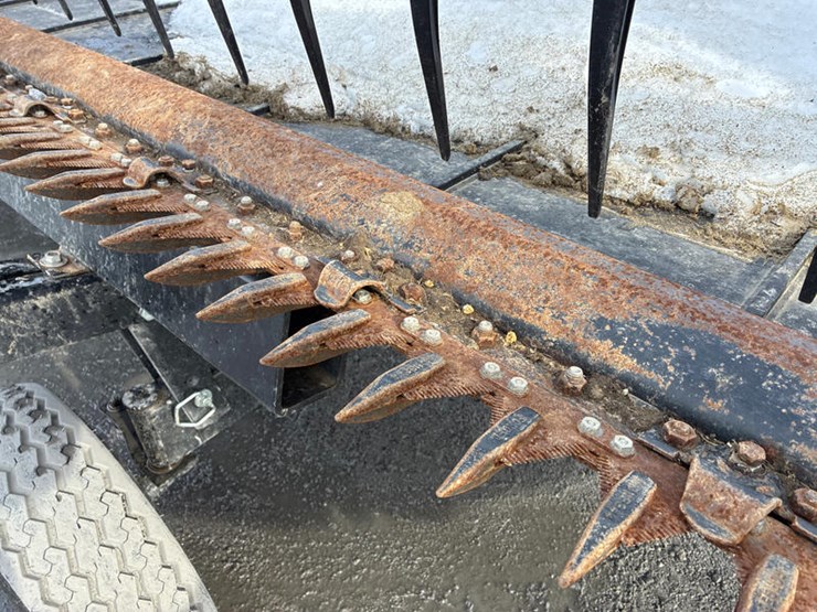 2012-mac-don-fd70-image-18