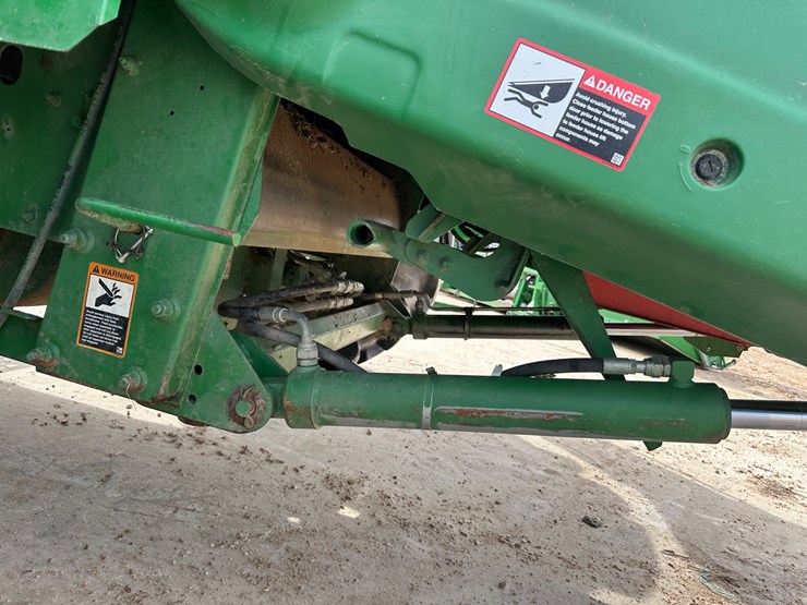 2020-john-deere-s770-image-65