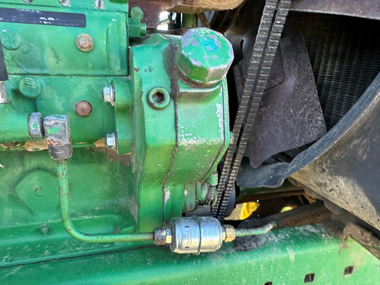 john-deere-4650-image-41