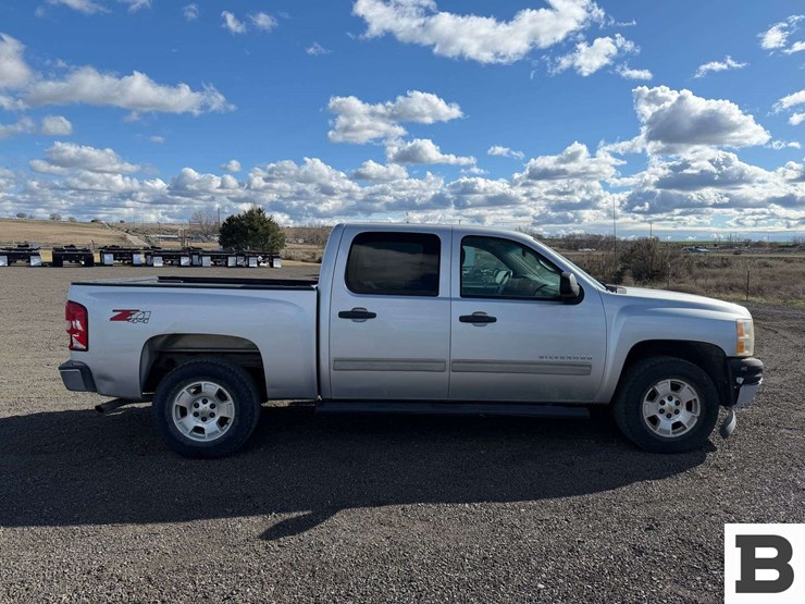 2013-chevrolet-silverado-1500-image-7