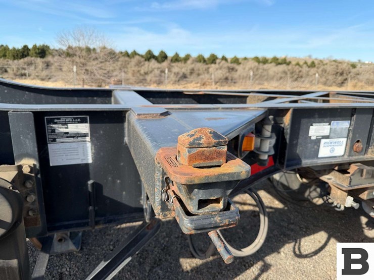 2011-dionbilt-dbnsl-220ar-chassis-trailer-image-14