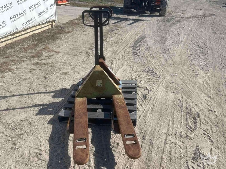 pallet-jack-image-4
