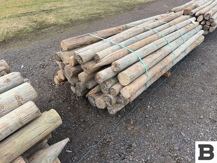 ..-wooden-posts-image-8