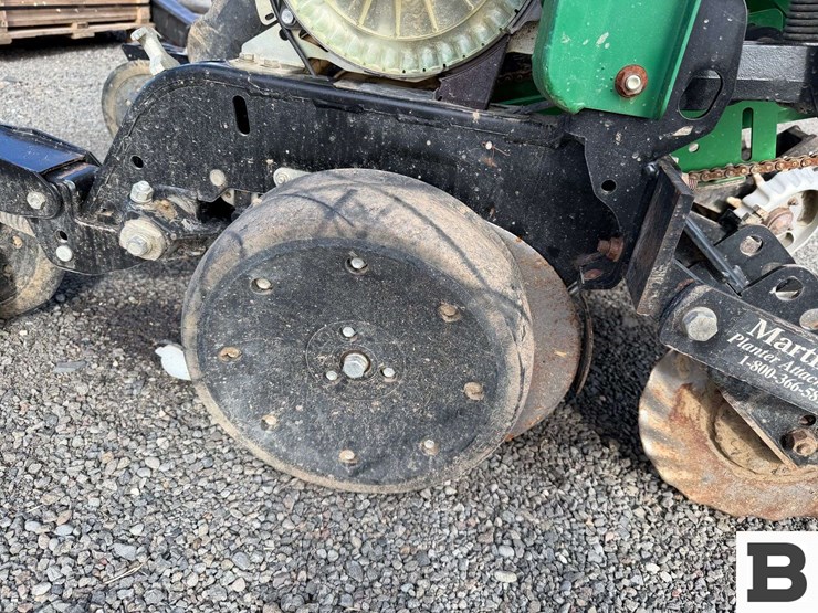 schlagel-mfg.-ripper,-implement-dolly,-great-plains-corn-planter-image-65