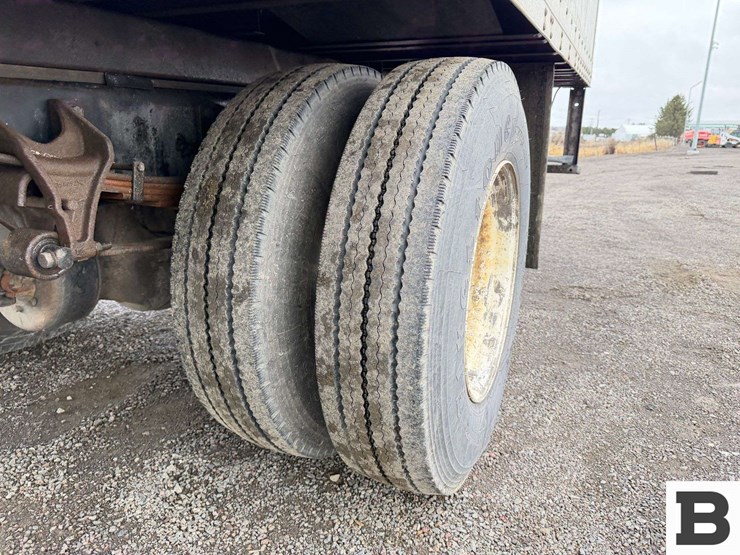 2006-international-durastar-4300-image-20