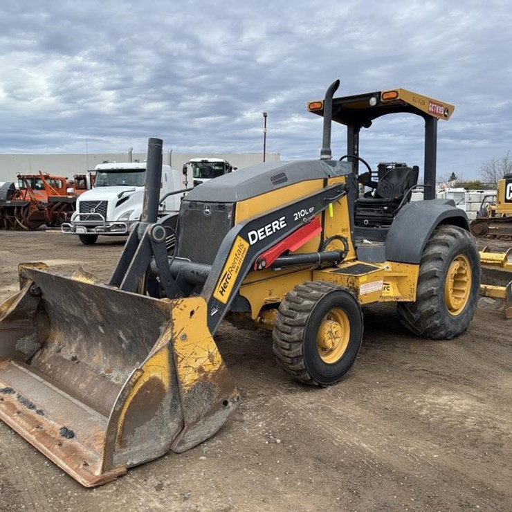 2018 DEERE 210LEP