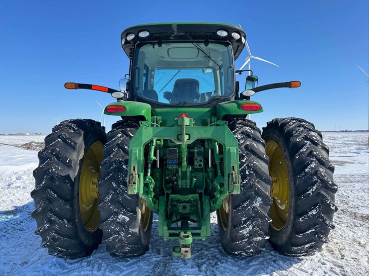 2012-john-deere-8310r-image-17