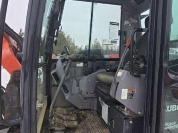 2017-kubota-kx080-4-image-17