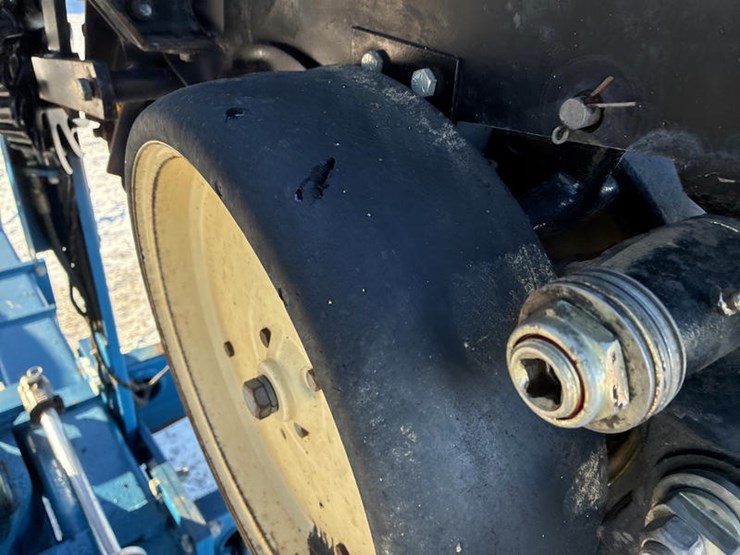 1999-kinze-2500-image-39