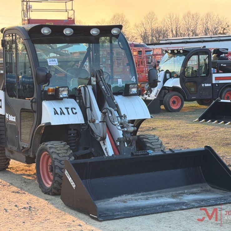 2008 BOBCAT 5600 TOOLCAT UTV