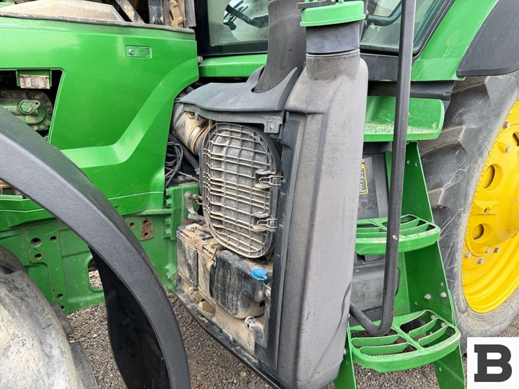 2012-john-deere-7260r-image-15