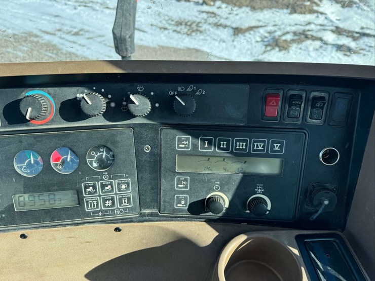 1998-john-deere-8100-image-76