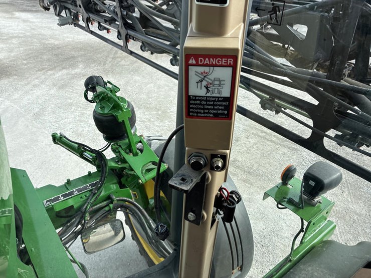 2014-john-deere-4830-image-71