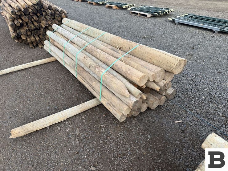 ..-wooden-posts-image-6