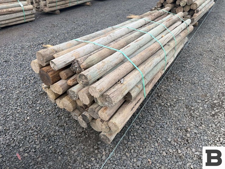 ..-wooden-posts-image-9