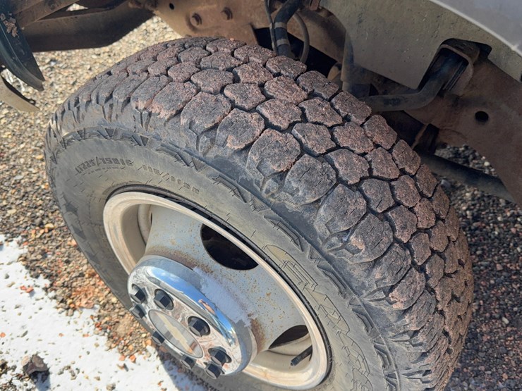 1996-chevrolet-3500-image-16