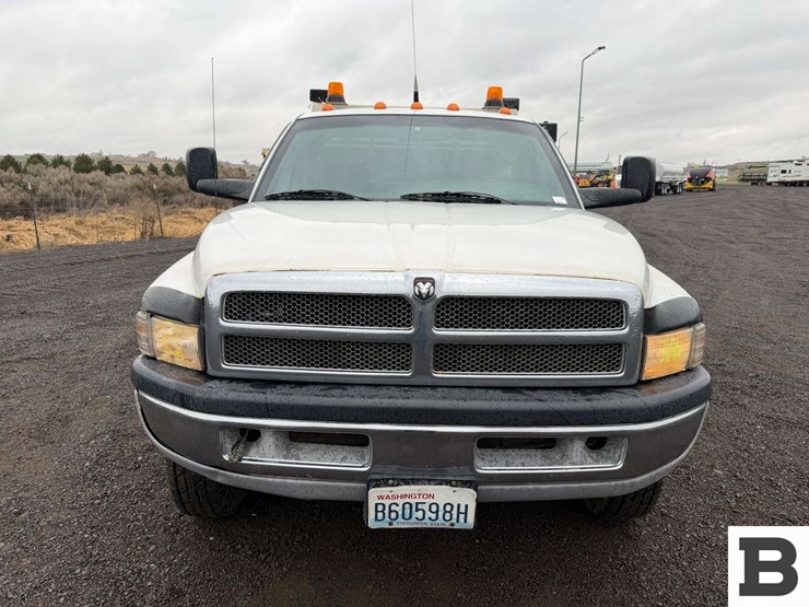 2001-dodge-ram-3500-image-8