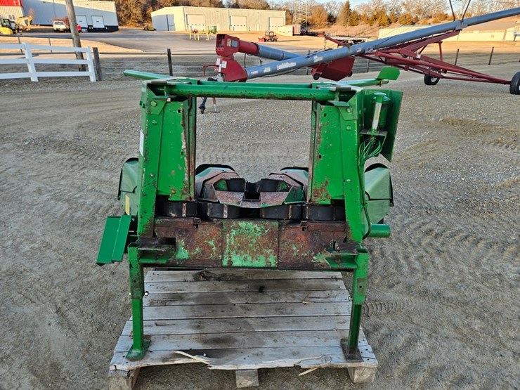 john-deere-3975-image-22