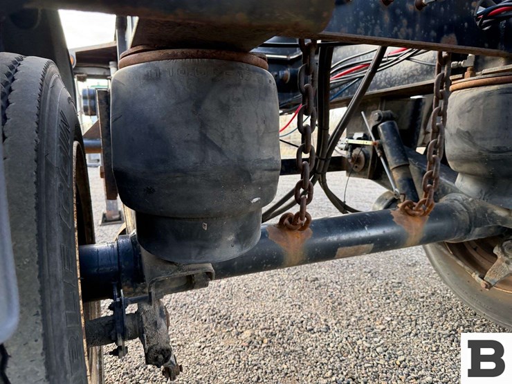 2011-dionbilt-dbnsl-220ar-chassis-trailer-image-22