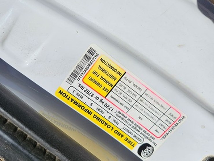 2017-ford-f250-xl-image-32