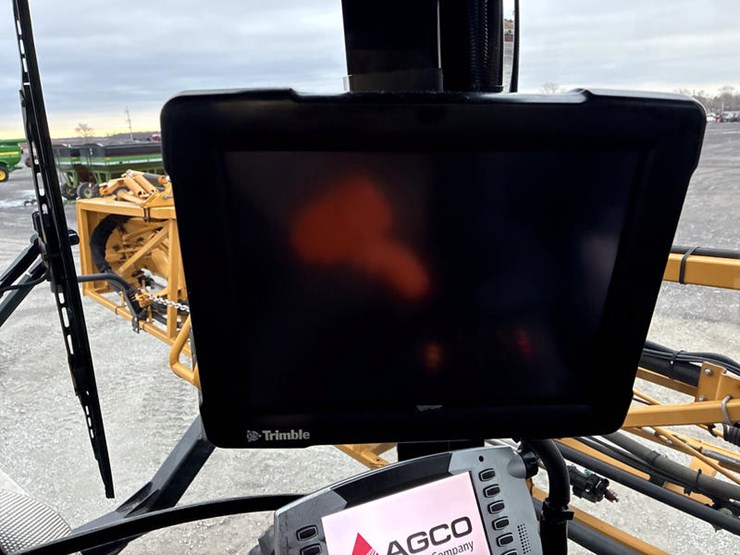 2015-ag-chem-rg1100-image-95