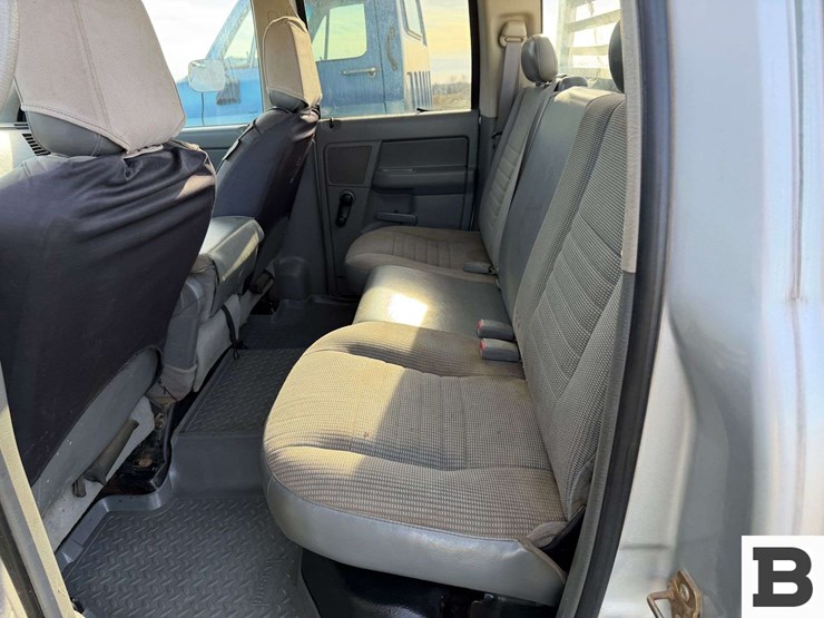 2006-dodge-ram-2500-image-14