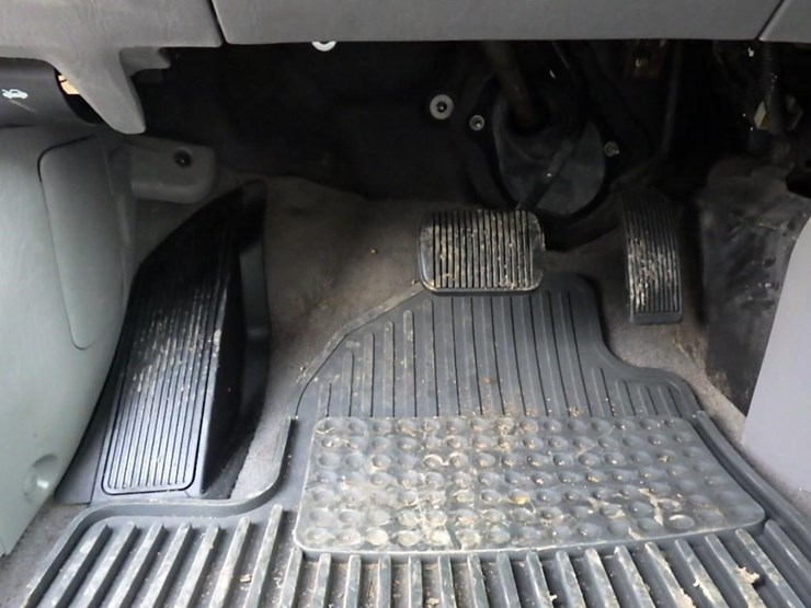 2001-mazda-tribute-image-21