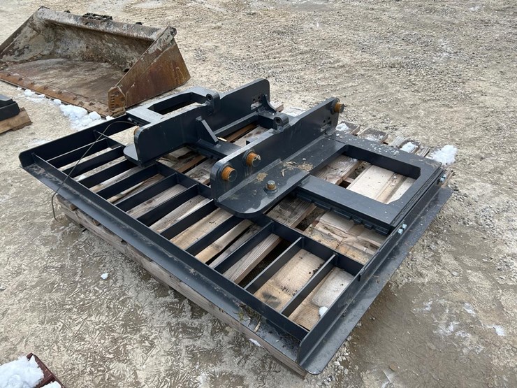 forklift-backing-plate-image-2