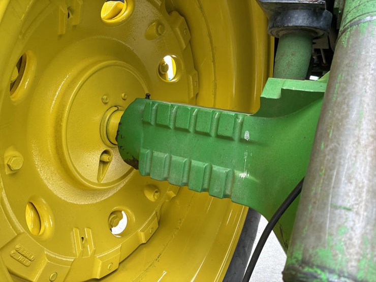 john-deere-4560-image-53