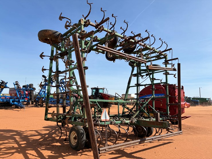 #t8422-•-javorsky-cultivator-image-5