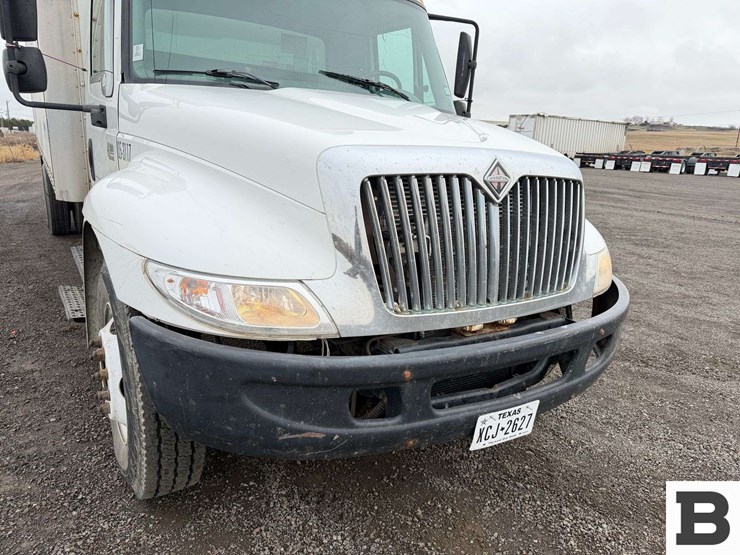 2006-international-durastar-4300-image-8